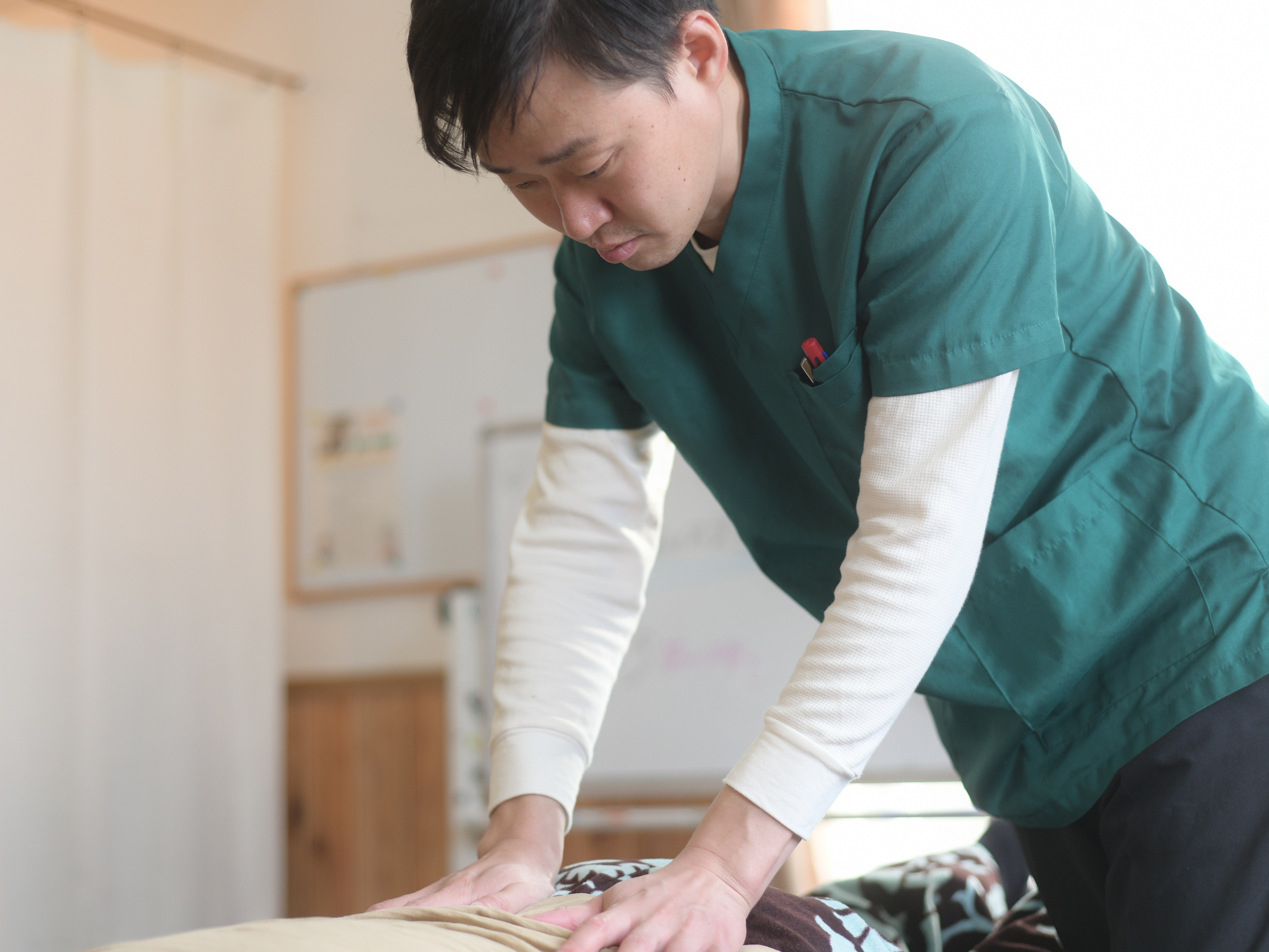 背中・腰の施術